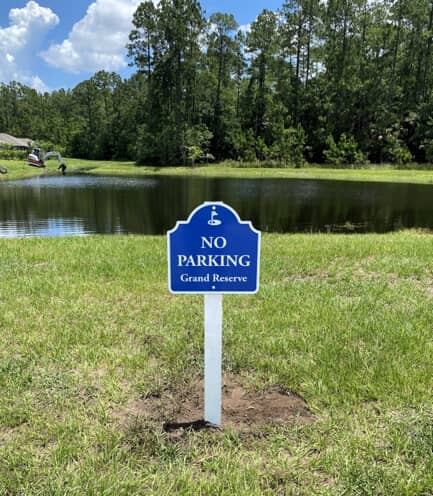 Traffic & Street Signs